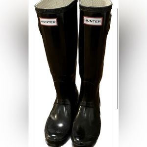 HUNTER Tall Boots-Black